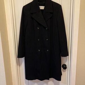 Jones Wear Elegant Black Coat